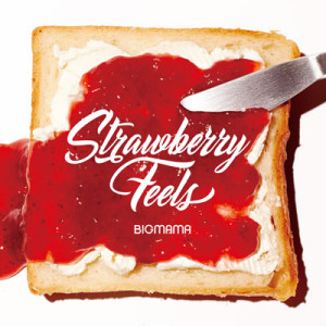 Strawberry Feels 初回盤 CDジャケット